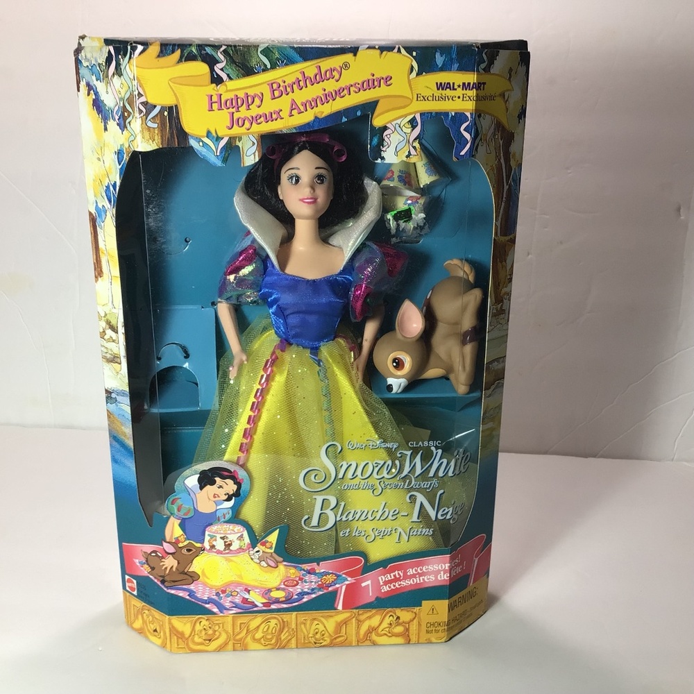 DISNEY HAPPY BIRTHDAY SNOW WHITE DOLL